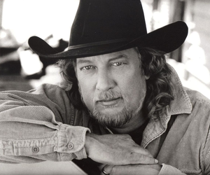 John Anderson John Anderson
