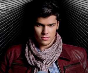 Mickael Carreira Mickael Carreira