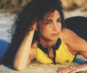 Gloria Estefan Gloria Estefan