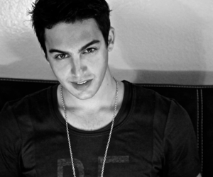 Darin Darin